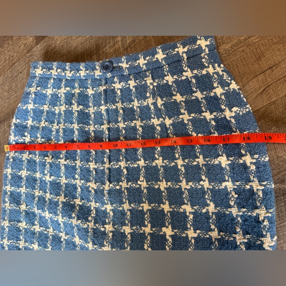 Valentino Vintage Tweed Blue & White Checkered Pencil Skirt - Size Medium - Picture 7 of 16